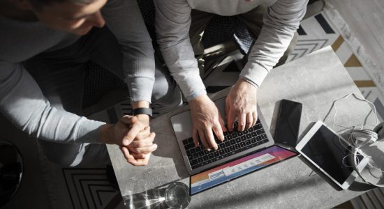 grand-parent-learning-use-digital-divice